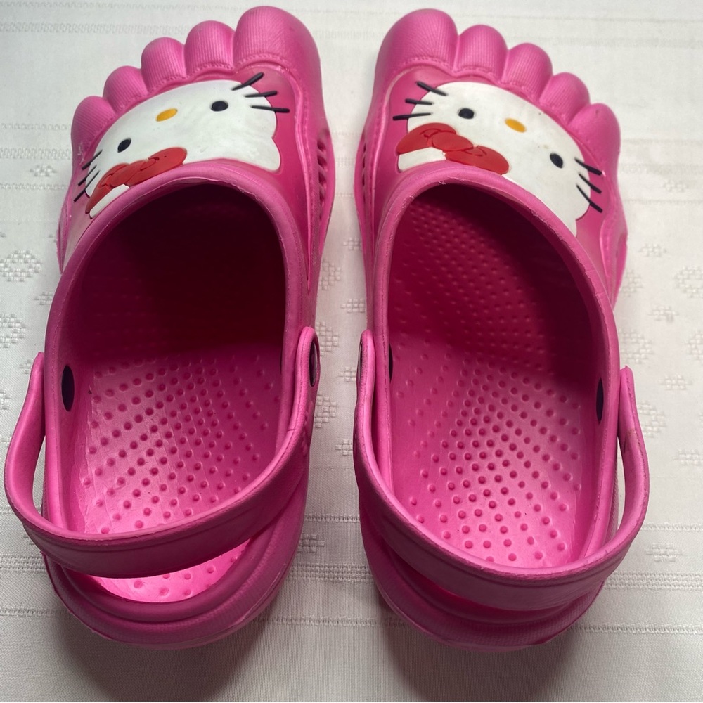 Hello Kitty sandals - Picture 2 of 8